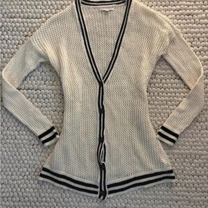 American Eagle Outfitters White and Black Knit Cardigan